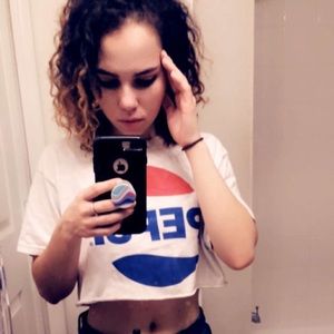 Meet your Posher, Miayah